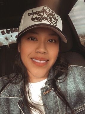 Meet your Posher, Cristal